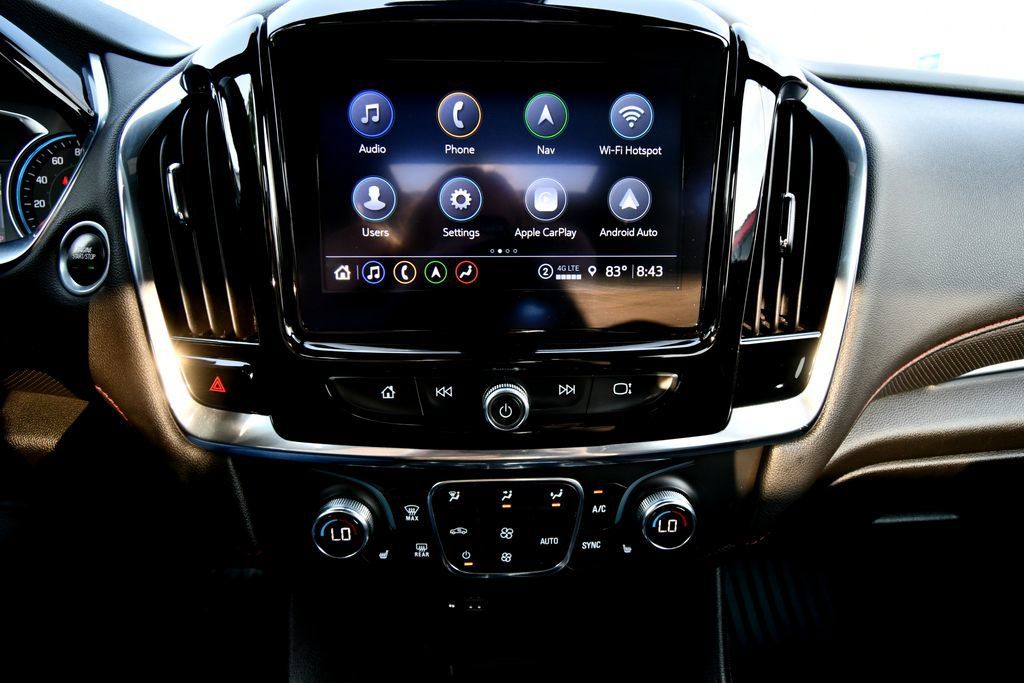 Used 2023 Chevrolet Traverse RS w/ LPO, Floor Liner Package AWD/4WD image 32