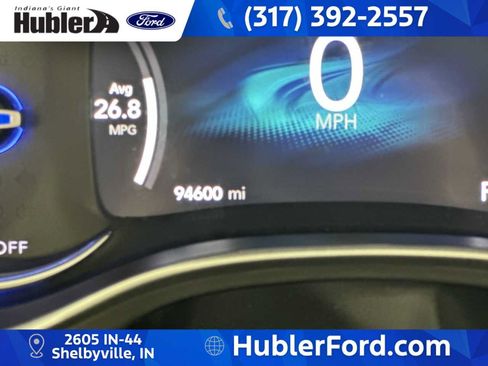 Used 2024 Chrysler Pacifica Limited FWD image 15