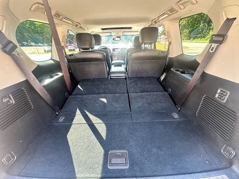 Used 2017 INFINITI QX80 2WD w/ Driver Assistance Package image 22