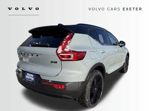 New 2026 Volvo XC40 B5 Ultra w/ Protection Package Premier image 4