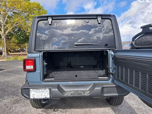 New 2026 Jeep Wrangler Unlimited Sport AWD/4WD image 23