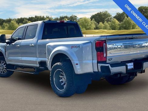 Used 2024 Ford F350 Platinum AWD/4WD image 11