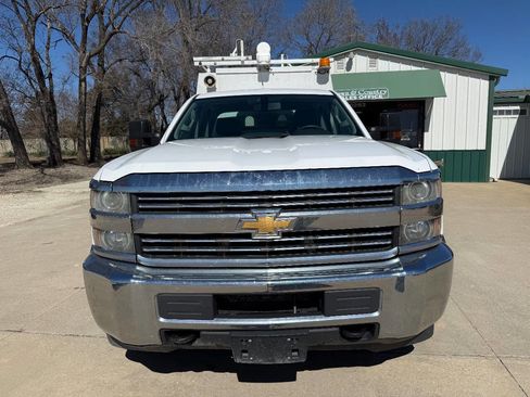 Used 2015 Chevrolet Silverado 3500 W/T w/ WT Fleet Convenience Package image 4