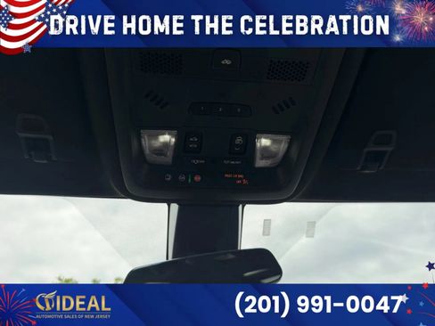 Used 2021 Cadillac XT6 Premium Luxury AWD/4WD image 39