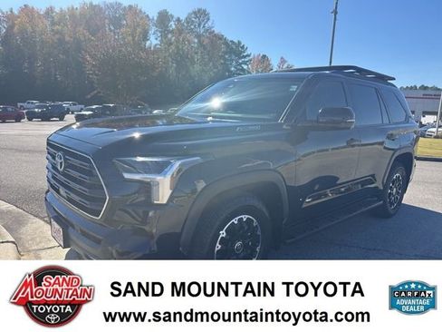 Used 2023 Toyota Sequoia SR5 image 6