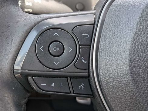 Used 2023 Toyota Corolla SE FWD image 24
