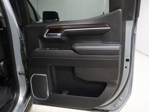 Used 2023 GMC Sierra 1500 SLT w/ SLT Convenience Package image 26