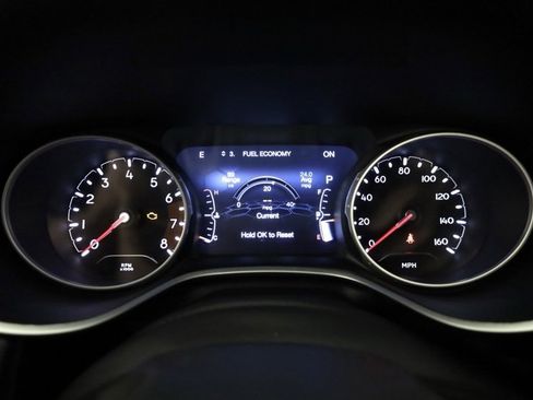 Used 2021 Jeep Compass Latitude image 15