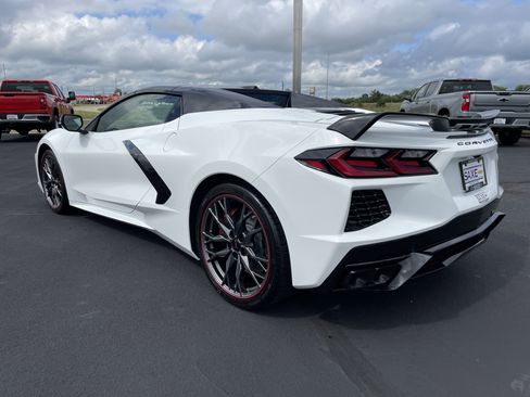 Certified 2024 Chevrolet Corvette Stingray Convertible w/ Z51 Performance Package image 3