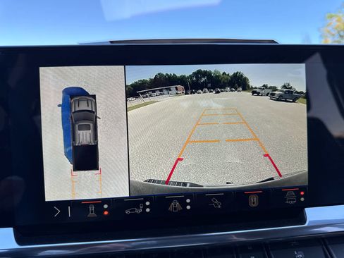 New 2025 Chevrolet Silverado 1500 LTZ image 21