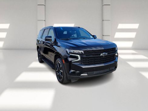 Used 2023 Chevrolet Tahoe RST w/ Luxury Package image 3