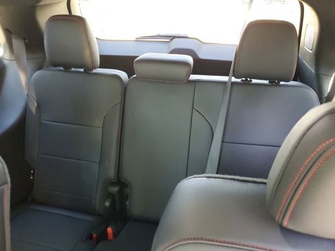 Certified 2024 Chevrolet Traverse Z71 w/ Enhanced Driving Package image 17