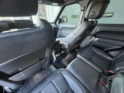 Certified 2022 Land Rover Range Rover Sport HSE Silver Edition image 32