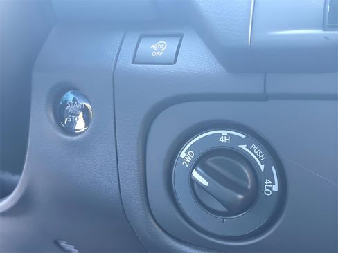 New 2026 Nissan Frontier SV w/ Tow Package image 27