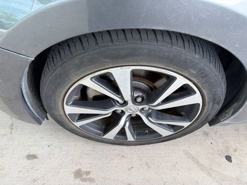 Used 2016 Nissan Maxima 3.5 SV FWD image 2
