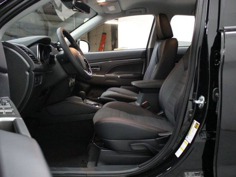 New 2026 Mitsubishi Outlander Sport SE image 6