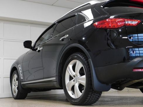 Used 2010 INFINITI FX35 AWD w/ Technology Pkg image 74