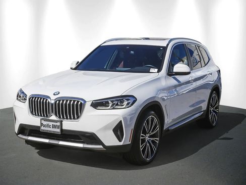 Certified 2023 BMW X3 sDrive30i w/ Convenience Package image 3
