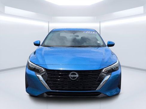 Used 2024 Nissan Sentra SV FWD image 8