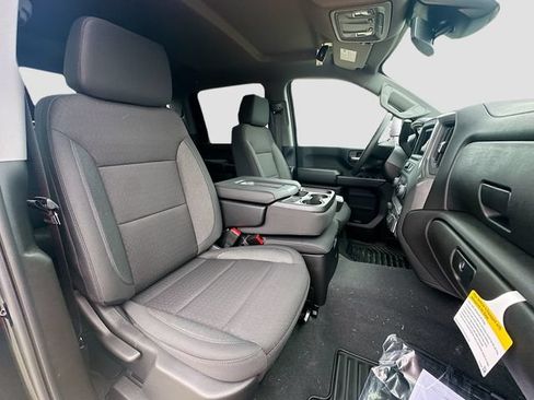 New 2026 Chevrolet Silverado 2500 Custom w/ Custom Value Package AWD/4WD image 28