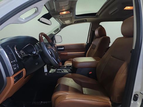 Certified 2019 Toyota Sequoia Platinum AWD/4WD image 20