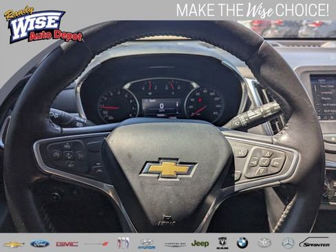 Used 2021 Chevrolet Equinox LT AWD/4WD image 11