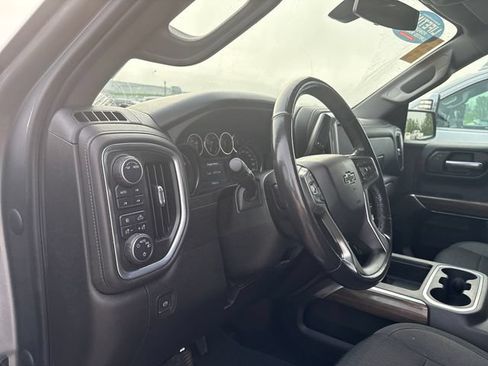 Used 2022 Chevrolet Silverado 1500 LT Trail Boss AWD/4WD image 8