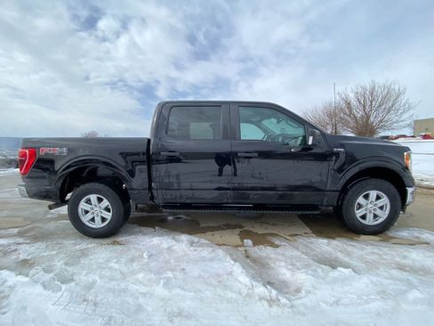 Used 2021 Ford F150 XL w/ Trailer Tow Package image 7