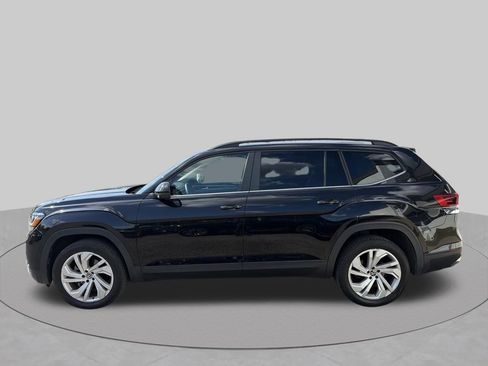 Used 2023 Volkswagen Atlas SE w/ Panoramic Sunroof Package AWD/4WD image 3