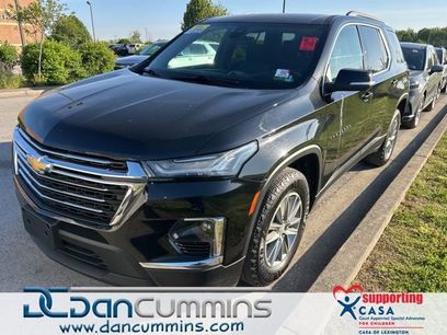 Used 2022 Chevrolet Traverse LT