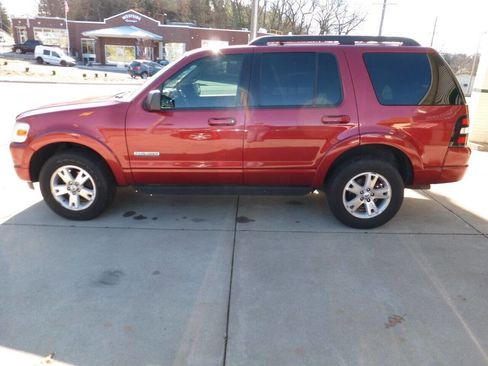 Used 2008 Ford Explorer XLT image 6