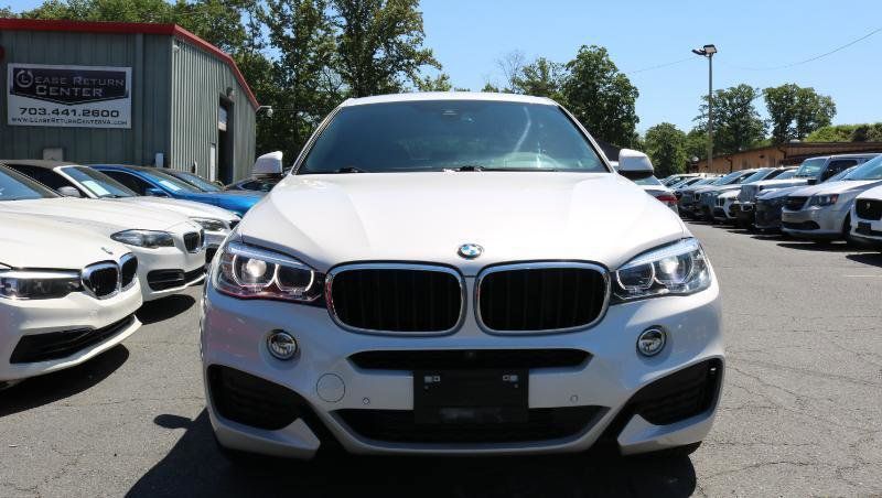 Used 2019 BMW X6 xDrive35i w/ M Sport Package AWD/4WD image 2