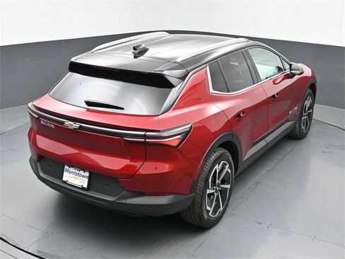 New 2026 Chevrolet Equinox EV LT image 45