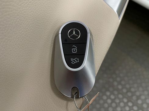 Certified 2026 Mercedes-Benz C 300 4MATIC Sedan image 32