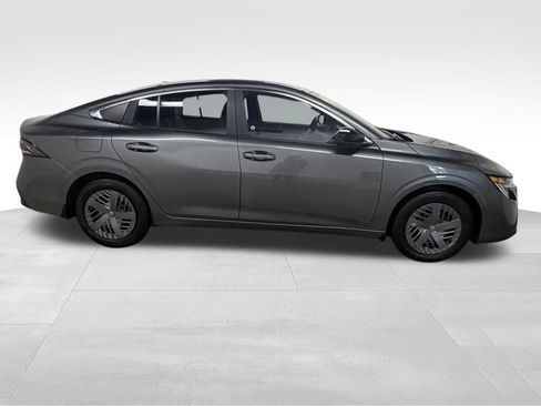 Used 2026 Nissan Sentra SV w/ Floor Mat Package FWD image 8