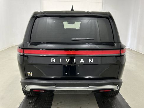 Used 2023 Rivian R1S Adventure AWD/4WD image 4