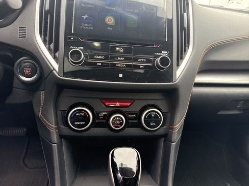 Used 2019 Subaru Crosstrek 2.0i Limited w/ Moonroof Package w/Navigation image 17