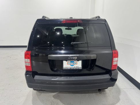 Used 2016 Jeep Patriot Sport FWD image 21