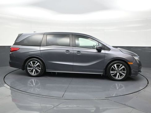 Used 2021 Honda Odyssey Touring image 6