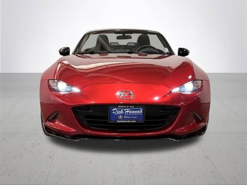 Used 2019 MAZDA MX-5 Miata Club image 4