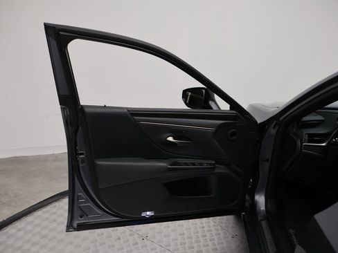 Used 2019 Lexus ES 350 w/ Premium Package FWD image 16