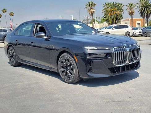New 2026 BMW 740i xDrive AWD/4WD image 4