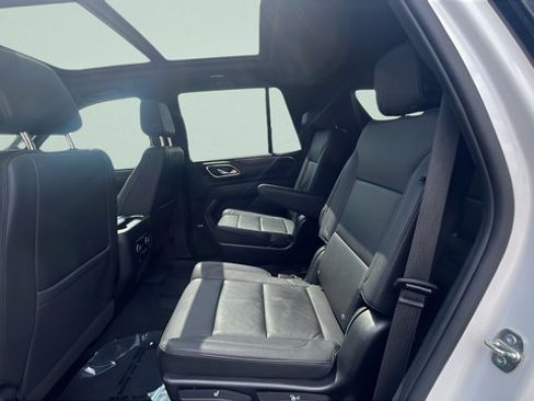 Used 2023 Chevrolet Tahoe LT w/ Luxury Package AWD/4WD image 22
