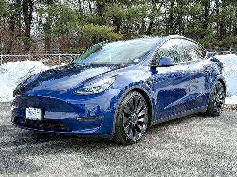 Used 2020 Tesla Model Y Performance image 3