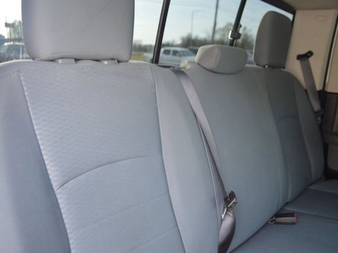 Used 2019 RAM 1500 Classic SLT RWD image 25