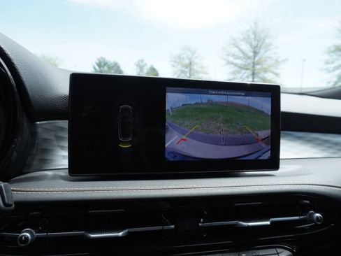 Certified 2024 Alfa Romeo Tonale Ti image 25