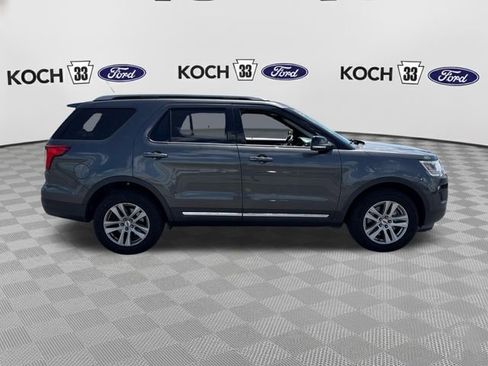 Used 2018 Ford Explorer XLT w/ Equipment Group 201A AWD/4WD image 7