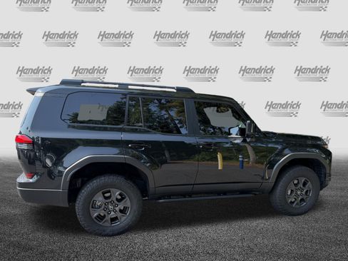 Used 2025 Lexus GX 550 AWD/4WD image 10