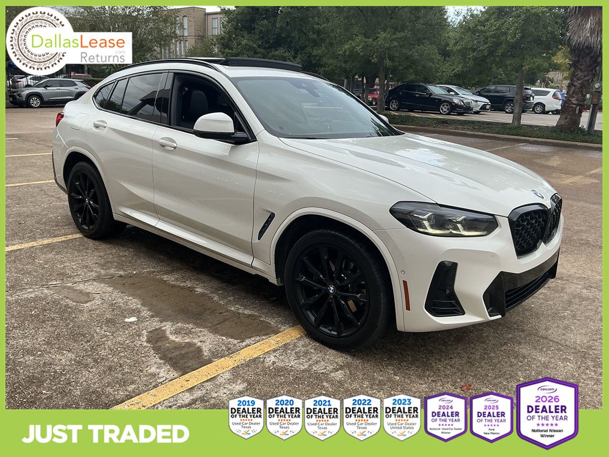 Used 2022 BMW X4 xDrive30i w/ M Sport Package AWD/4WD image 1