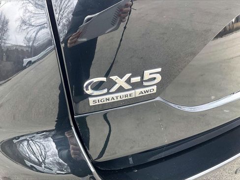 Certified 2021 MAZDA CX-5 Signature image 32